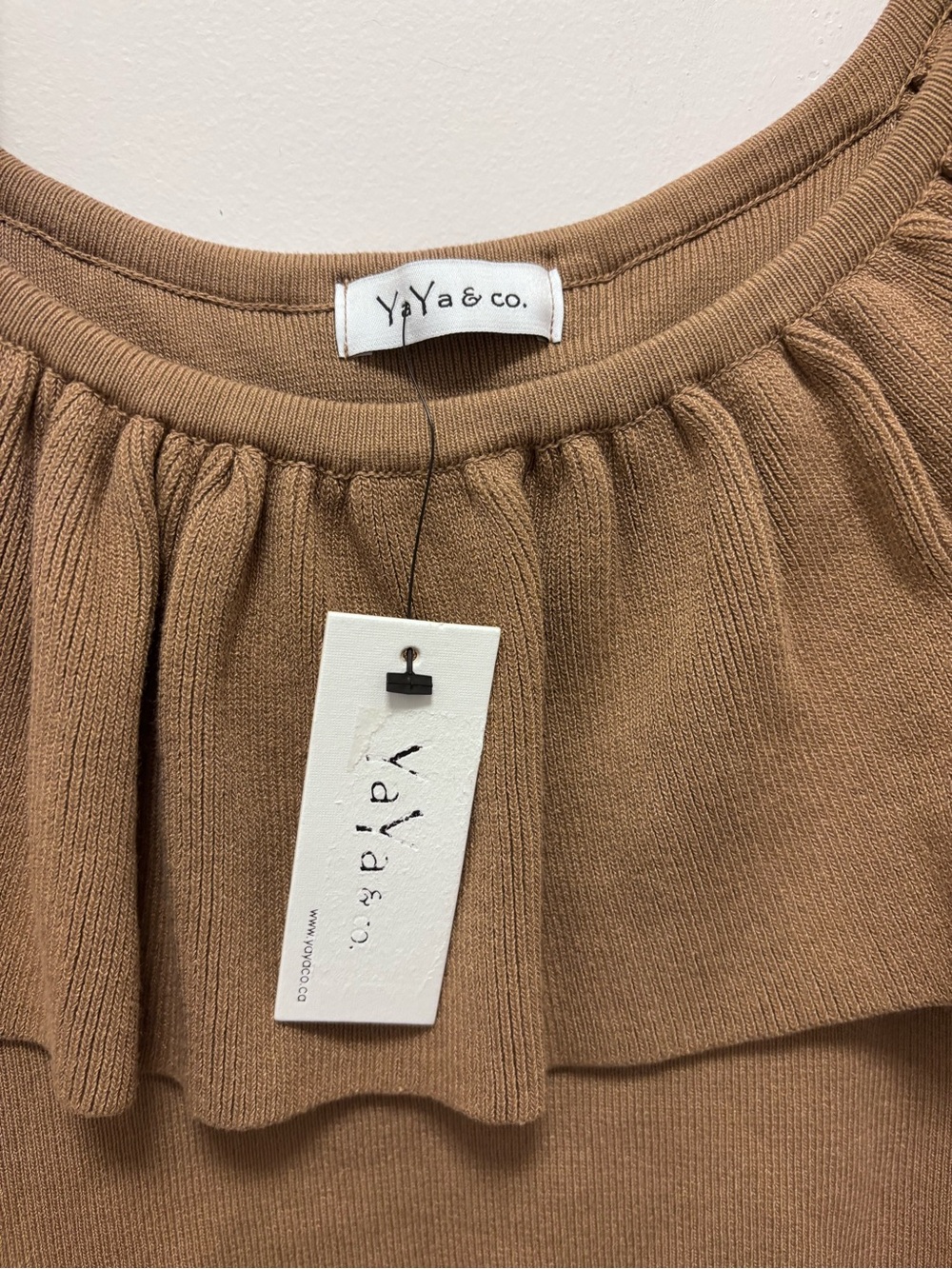Brown Ruffle Off-Shoulder Crop Top - Picture 4 of 8
